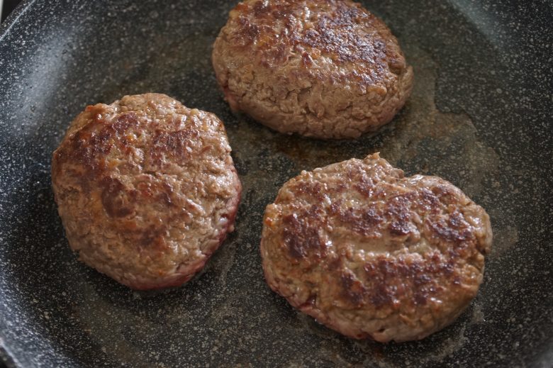 ハンバーグの焼き色の目安_完成